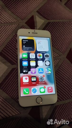 iPhone 6S, 64 ГБ