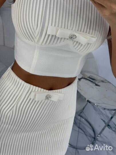 Красивый костюм двойка