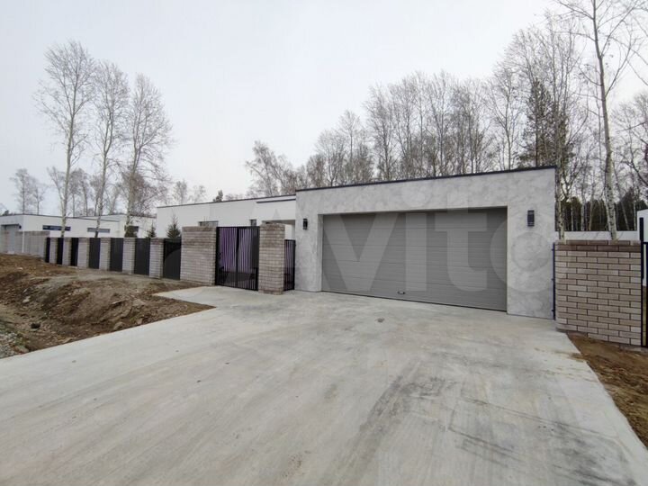 Дом 154,3 м² на участке 14,4 сот.