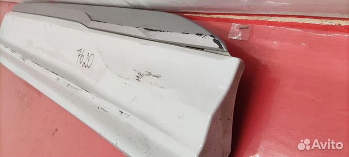 Накладка двери передней правой Audi Q7 2