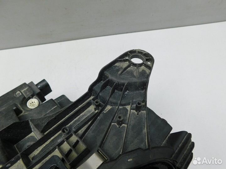 Фара левая Mercedes-Benz E-класс A2139062506