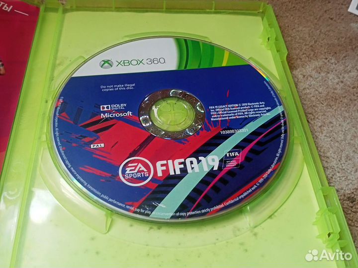 Диск FIFA 19 на xbox 360