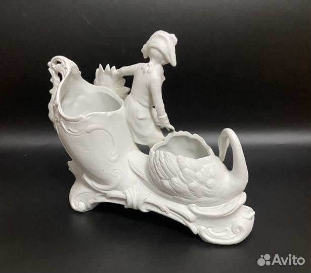 Статуэтка фарфор бисквит лебедь ваза кашпо карета