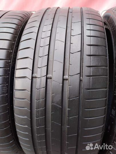Pirelli P Zero 275/35 R22 и 315/30 R22