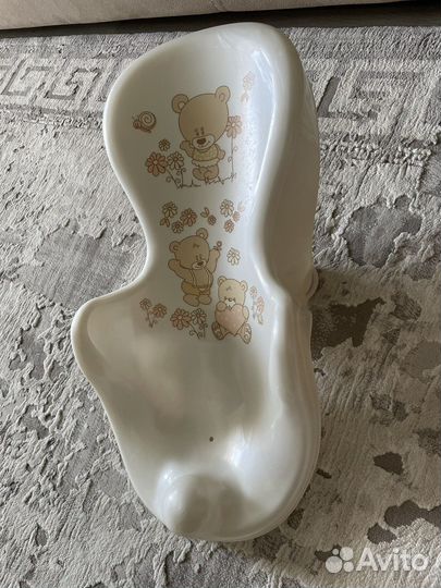 Ванночка и горка для купания новорожденного