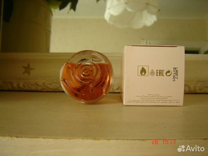 Volare (роза) от Oriflame