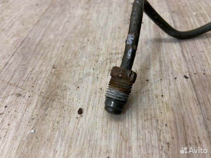 Тормозная трубка задняя левая Mitsubishi Lancer 9