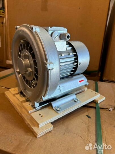 Вихревая воздуходувка