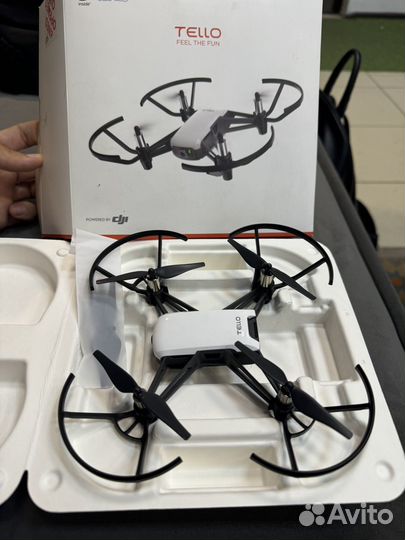 Квадрокоптер dji tello