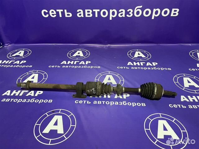 Передний правый привод правый Honda Accord 7 CL9