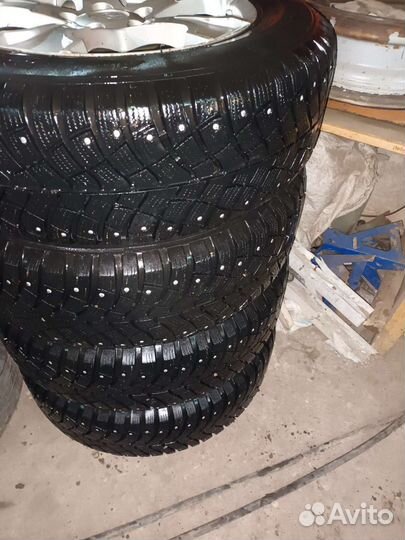 Комплект Сузуки, зима 205 65 р16