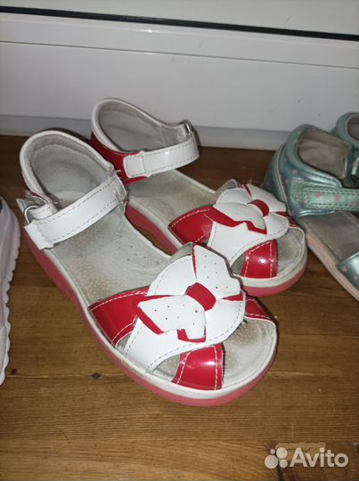 Сандали, сабо, босоножки для девочки 27-28