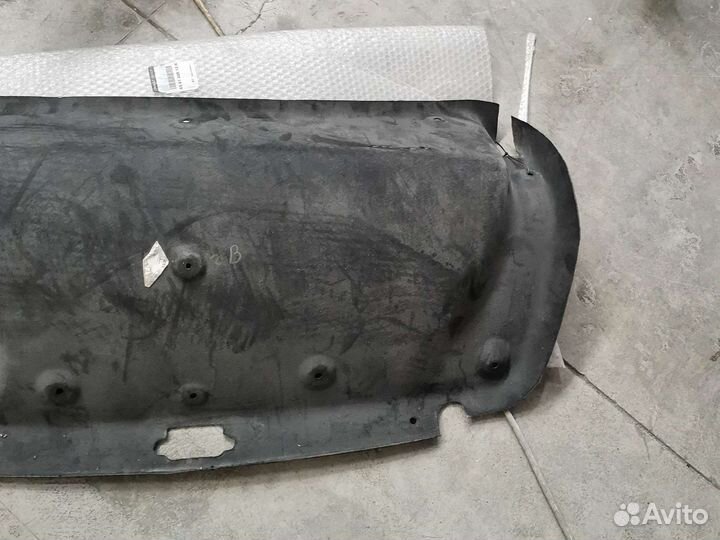 Обшивка крышки багажника Renault Fluence