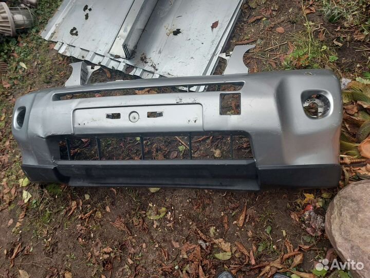 Передний бампер Nissan x trail t 31