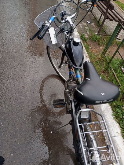 Велосипед с бензиновым мотором