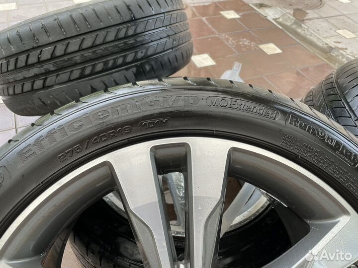Goodyear EfficientGrip 275/40 R19