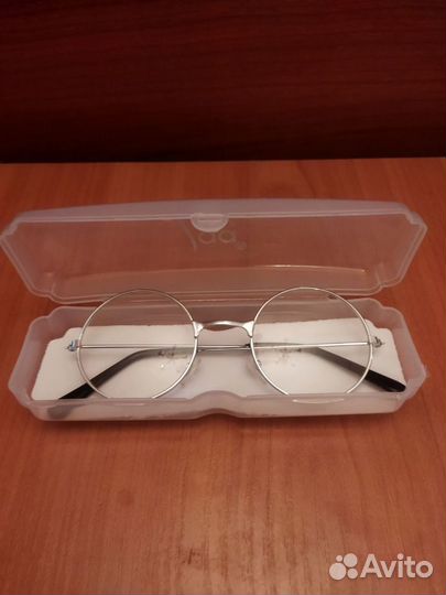 Круглые очки для чтения +1.5 в сверхлегкой оправе