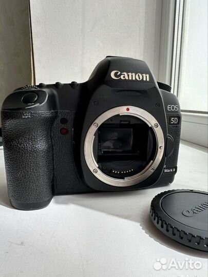 Фотоаппарат Canon EOS 5D Mark II Body + допы