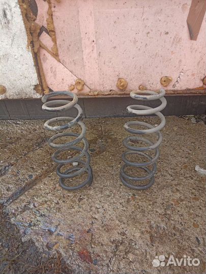 Амортизаторы с пружиной