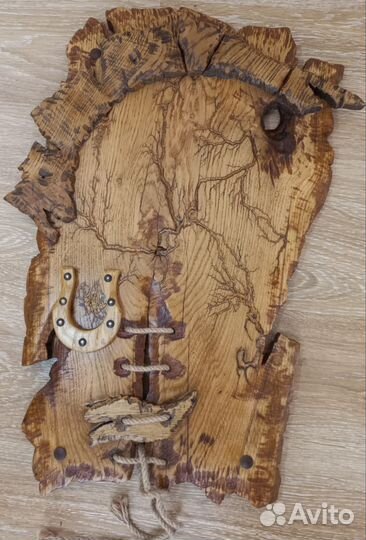 Настенное панно из дерева для интерьера