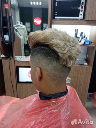 Окрашивание волос в 1 тон, сложное, мелирование