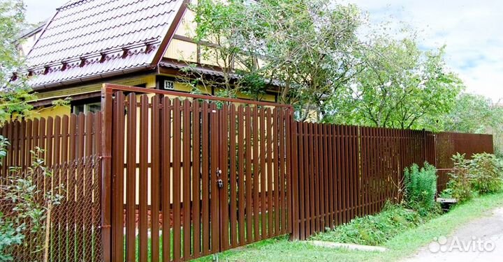 Забор из евроштакетника быстро работа по договору