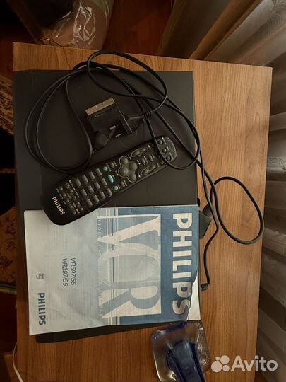 Касетный видео магнитофон