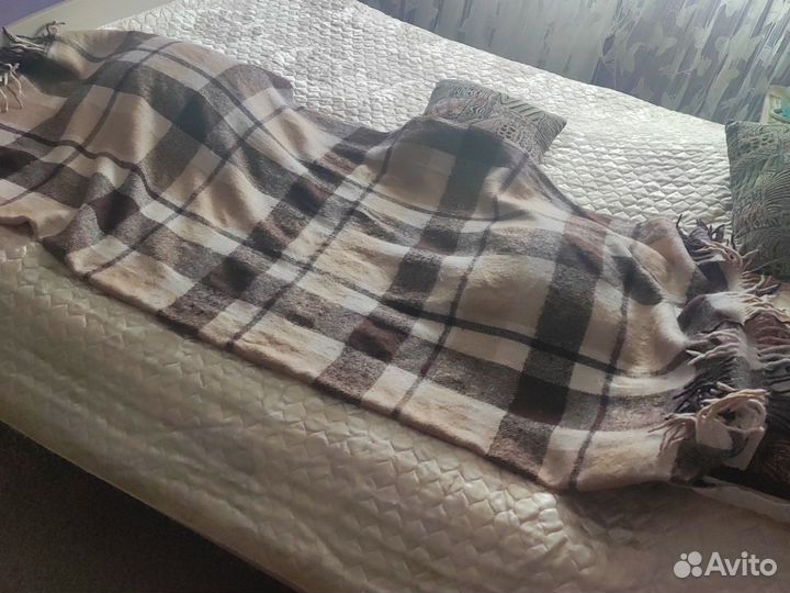 Плед шерстяной 2.2х1,9