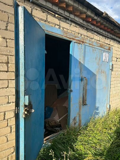 Гараж, > 30 м²