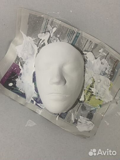 Дизайнерский слепок лица из гипса