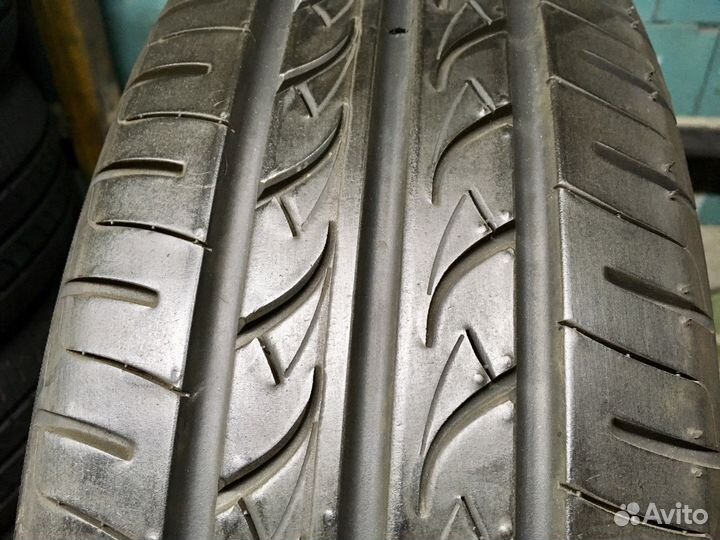 Yokohama BluEarth AE01 205/55 R16