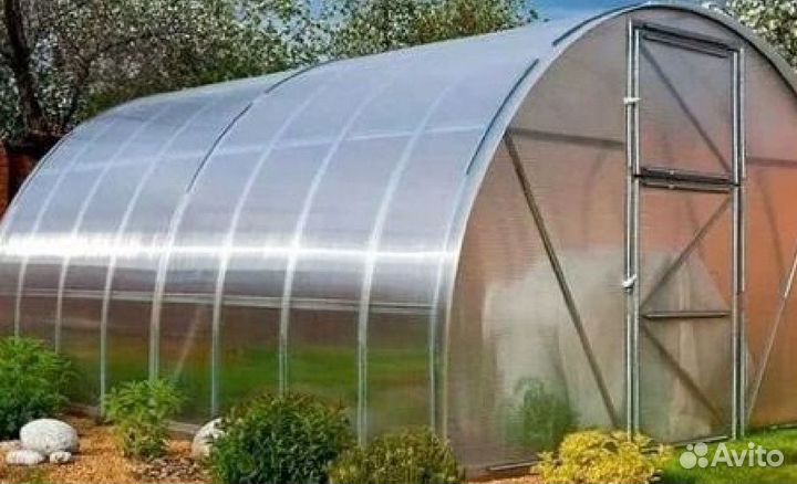 Теплица с чехлом