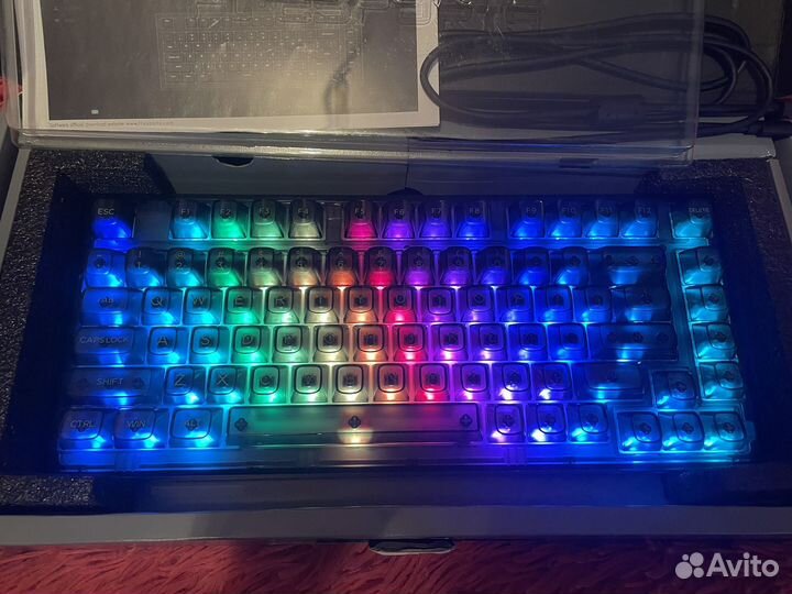 Кастомная механическая беспроводная база/клав