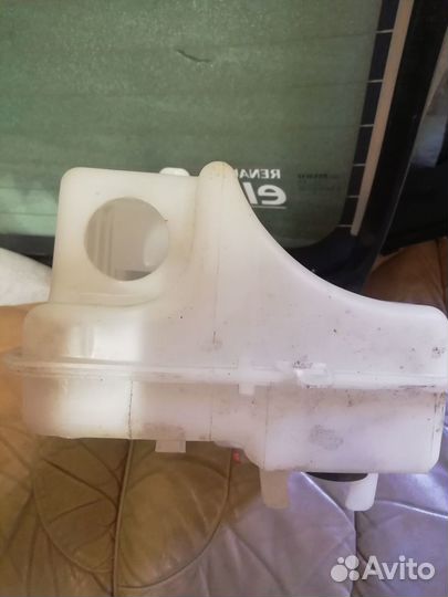 Бачок омывателя лобового стекла sorento 2003-2011