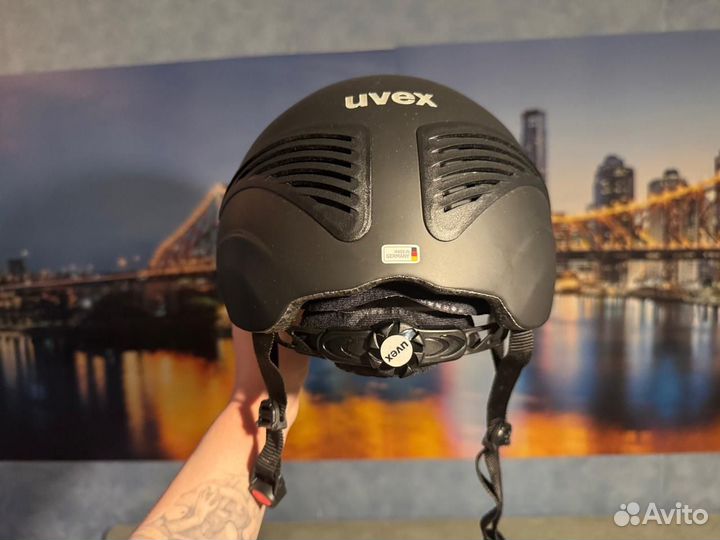 Каска для верховой езды