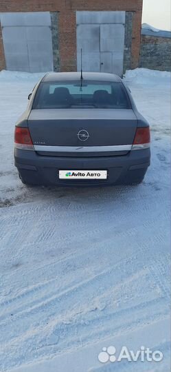 Opel Astra 1.6 МТ, 2010, 114 000 км