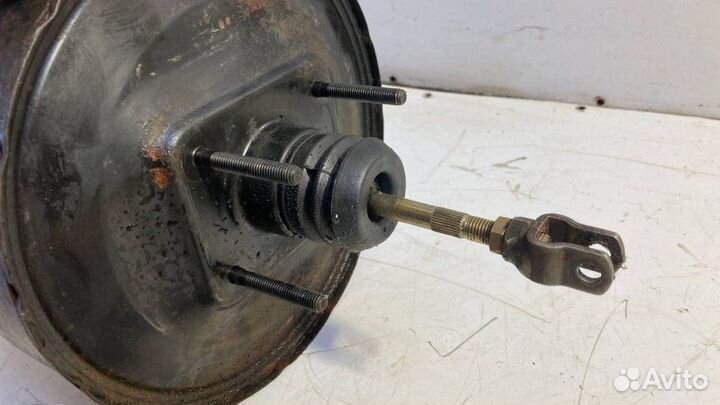 Вакуумный усилитель тормозов Mazda 626 GD 1989