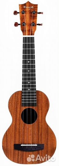 Enya EUS-X1 укулеле. В комплекте чехол, запасной к