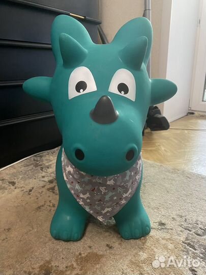 Игрушка динозаврик