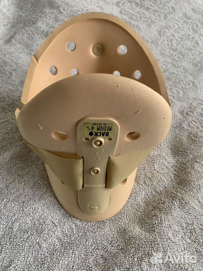 Медицинский бандаж на шею