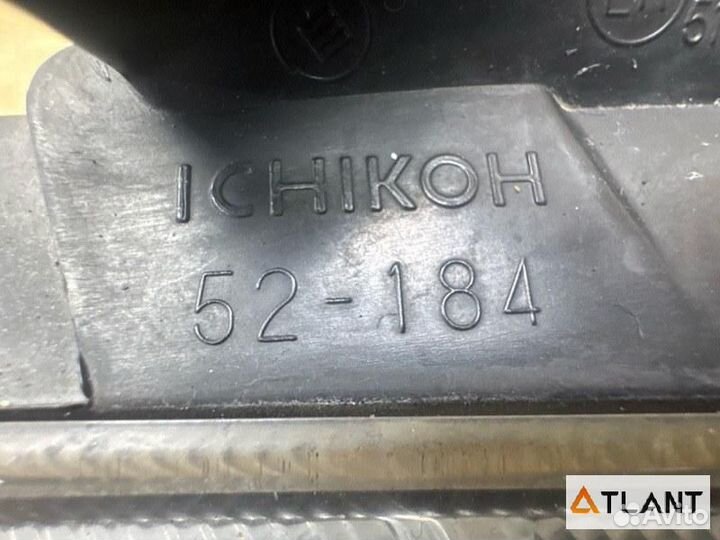 Фара передняя правая toyota vitz