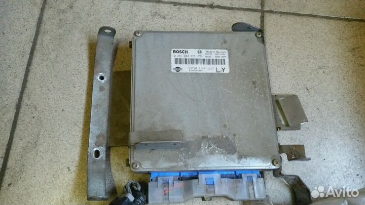 Блок управления двигателем Nissan Primera P11