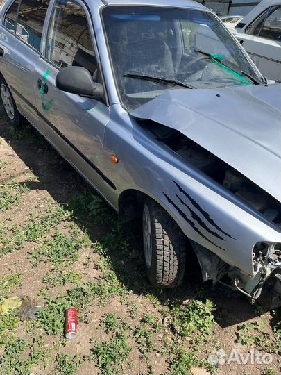 Крыло переднее правое hyundai accent