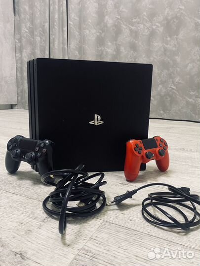 Sony playstation 4 pro. Память 1 tb. Игры