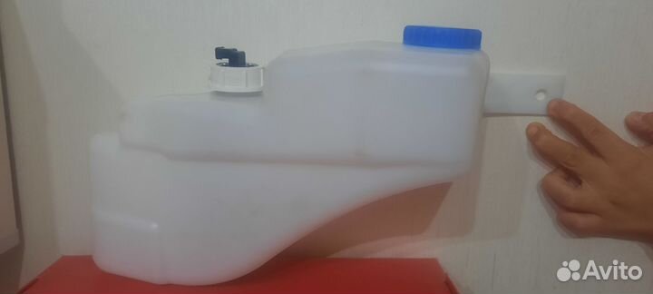 Бак омывателя