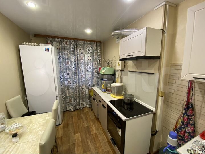 4-к. квартира, 96 м², 1/5 эт.