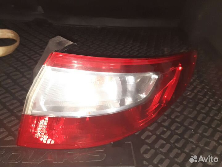Фонарь наружный правый renault fluence