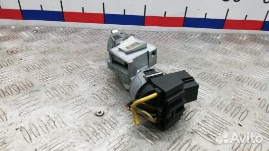 Замок зажигания land rover range rover sport (YAD0