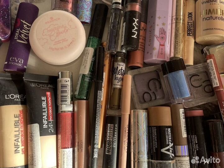 Набор косметики пакетом бу