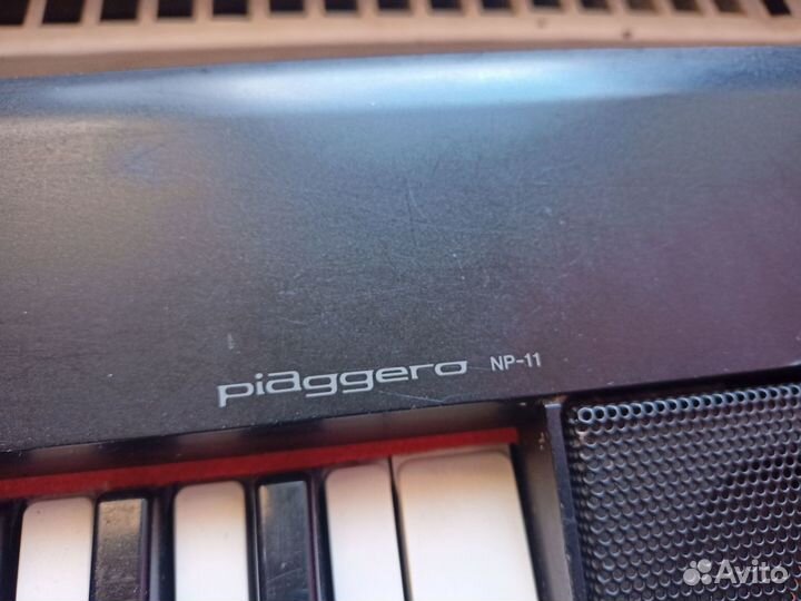 Цифровое пианино Yamaha Piaggero NP-11
